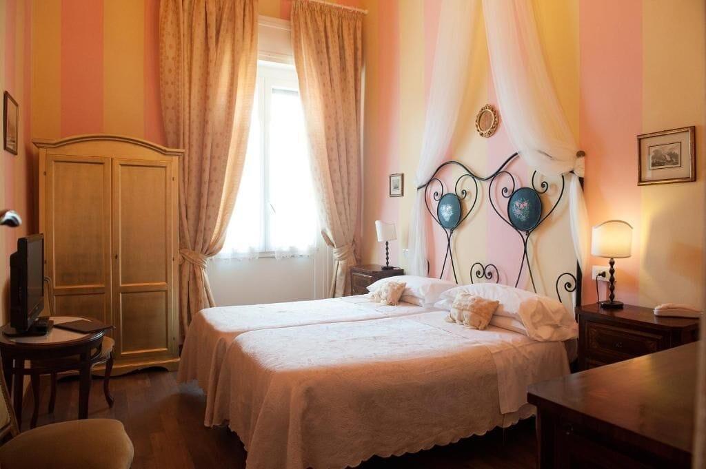 Hotel Marchionni Dal 1923 Viareggio Luaran gambar